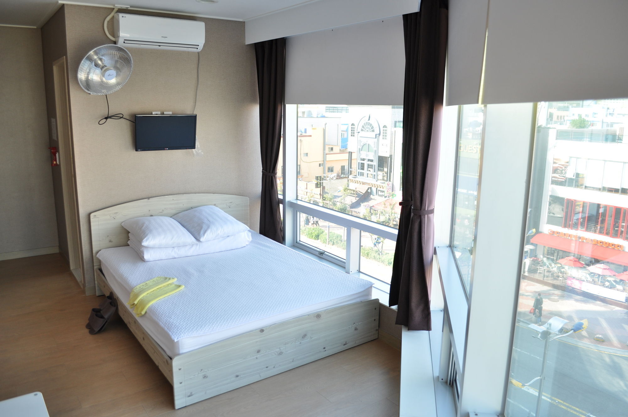 Haeundae Guesthouse Busan Buitenkant foto
